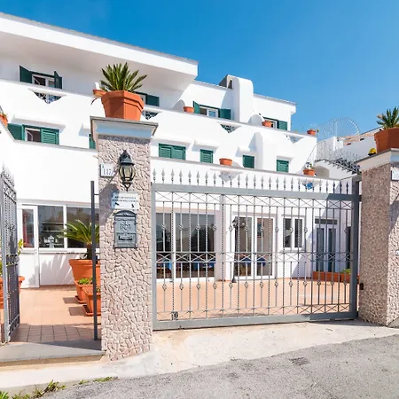 Hotel Villa Fumerie-2